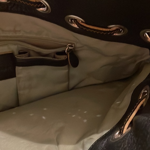 Cole Haan Women’s Black Leather Shoulder Bag Purse 16 X 12 - Picture 6 of 14